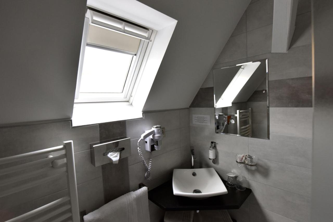 Hotel De L'Ange Niedermorschwihr Zewnętrze zdjęcie
